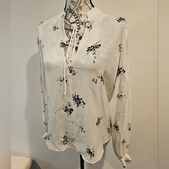 ⭐️ A.L.C. White Floral Print Silk Blouse Ty Lantern sleeve size 0 - Picture 8 of 10